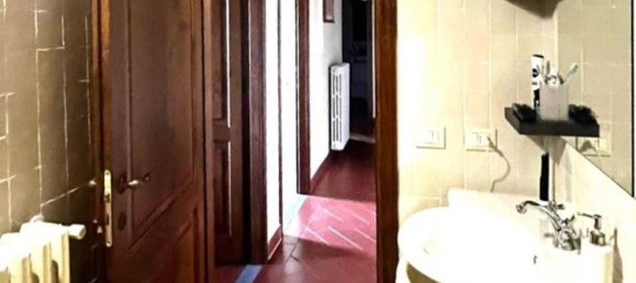 6 bedrooms House in Campi Bisenzio, Italy No. 331260 29