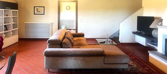 6 bedrooms House in Campi Bisenzio, Italy No. 331260 38