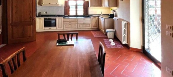6 bedrooms House in Campi Bisenzio, Italy No. 331260 39