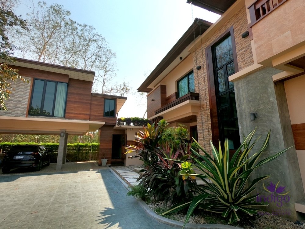 6 bedrooms House in Chiang Mai, Thailand No. 12805