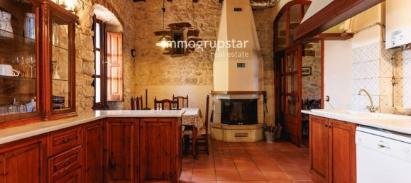 17 bedrooms House in Girona, Spain No. 172077 23