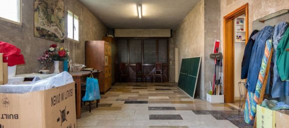 5-salle Villa à Ponte San Nicolò, Italy No. 60153 40