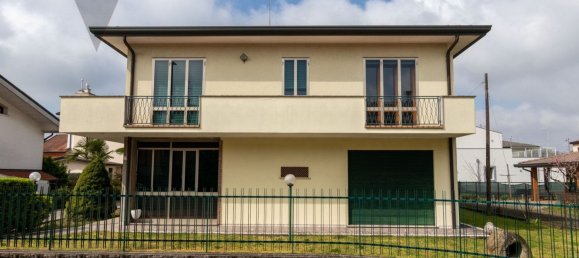 5-salle Villa à Ponte San Nicolò, Italy No. 60153 5