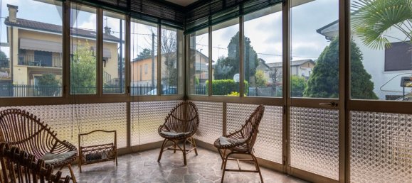 5-salle Villa à Ponte San Nicolò, Italy No. 60153 15