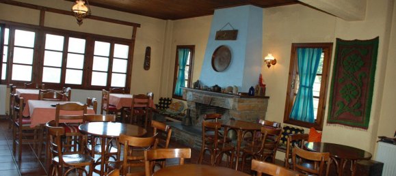 17 rooms Townhouse in Pieria, Greece No. 7976 5