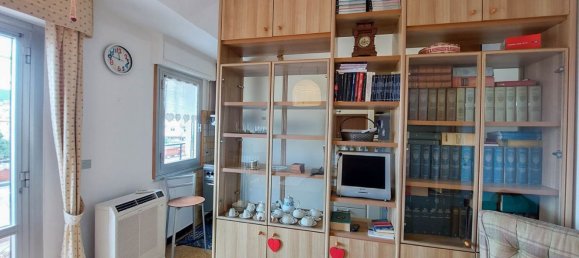 4-Zimmer Penthouse in Genoa, Italy, Nr. 70150 8