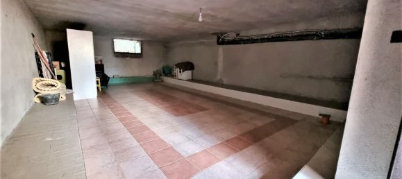 3 rooms Apartment in Radicondoli, Italy No. 171058 10