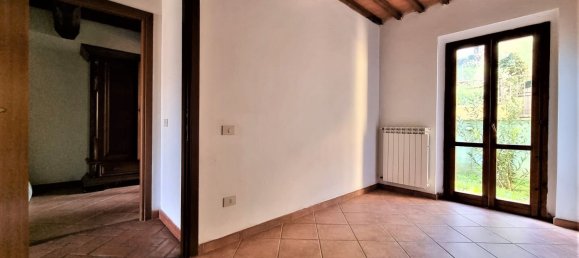 3 rooms Apartment in Radicondoli, Italy No. 171058 8