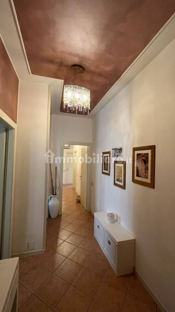 3 bedrooms Apartment in Fidenza, Italy No. 298210