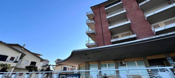 3 rooms Apartment in Ravenna, Italy No. 156113 20