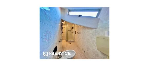 3 rooms Apartment in Ravenna, Italy No. 156113 6