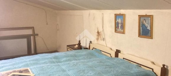 3 rooms House in Varano de' Melegari, Italy No. 54668 8