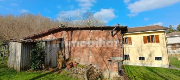 2 bedrooms Villa in Frinco, Italy No. 71164 7