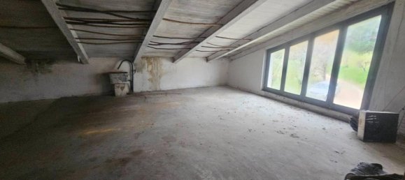 Casa de 10 habitaciónes en Pergola, Italy No. 39424 9