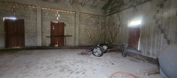 Casa de 10 habitaciónes en Pergola, Italy No. 39424 35