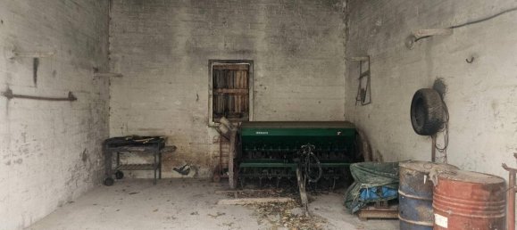 Casa de 10 habitaciónes en Pergola, Italy No. 39424 26