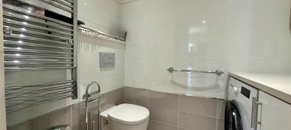 Квартира с 2 спальнями в Лоано, Италия № 308272 15