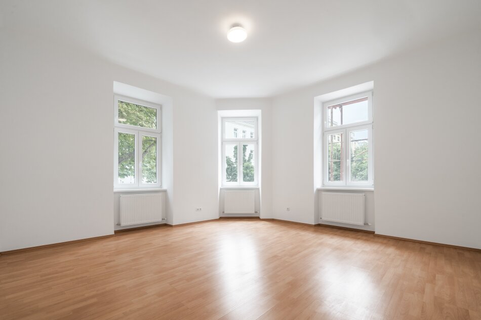2 rooms Apartment in Favoriten, Austria No. 128136