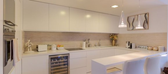 3 bedrooms Apartment in Alicante, Spain No. 178436 12