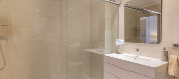 3 bedrooms Apartment in Alicante, Spain No. 178436 3