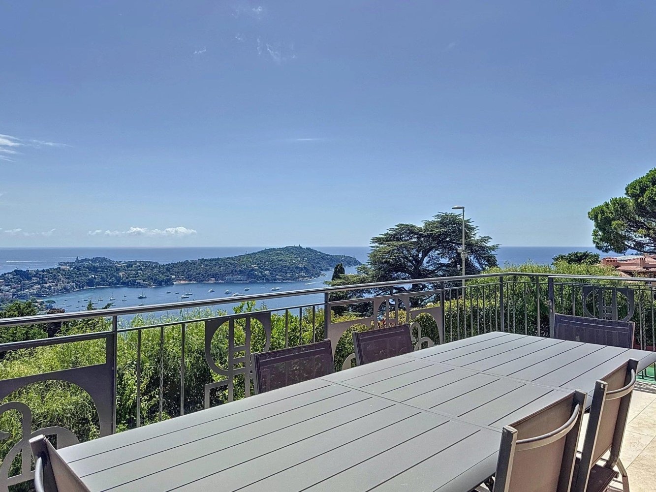 6 bedrooms Villa in Villefranche-sur-Mer, France No. 294727