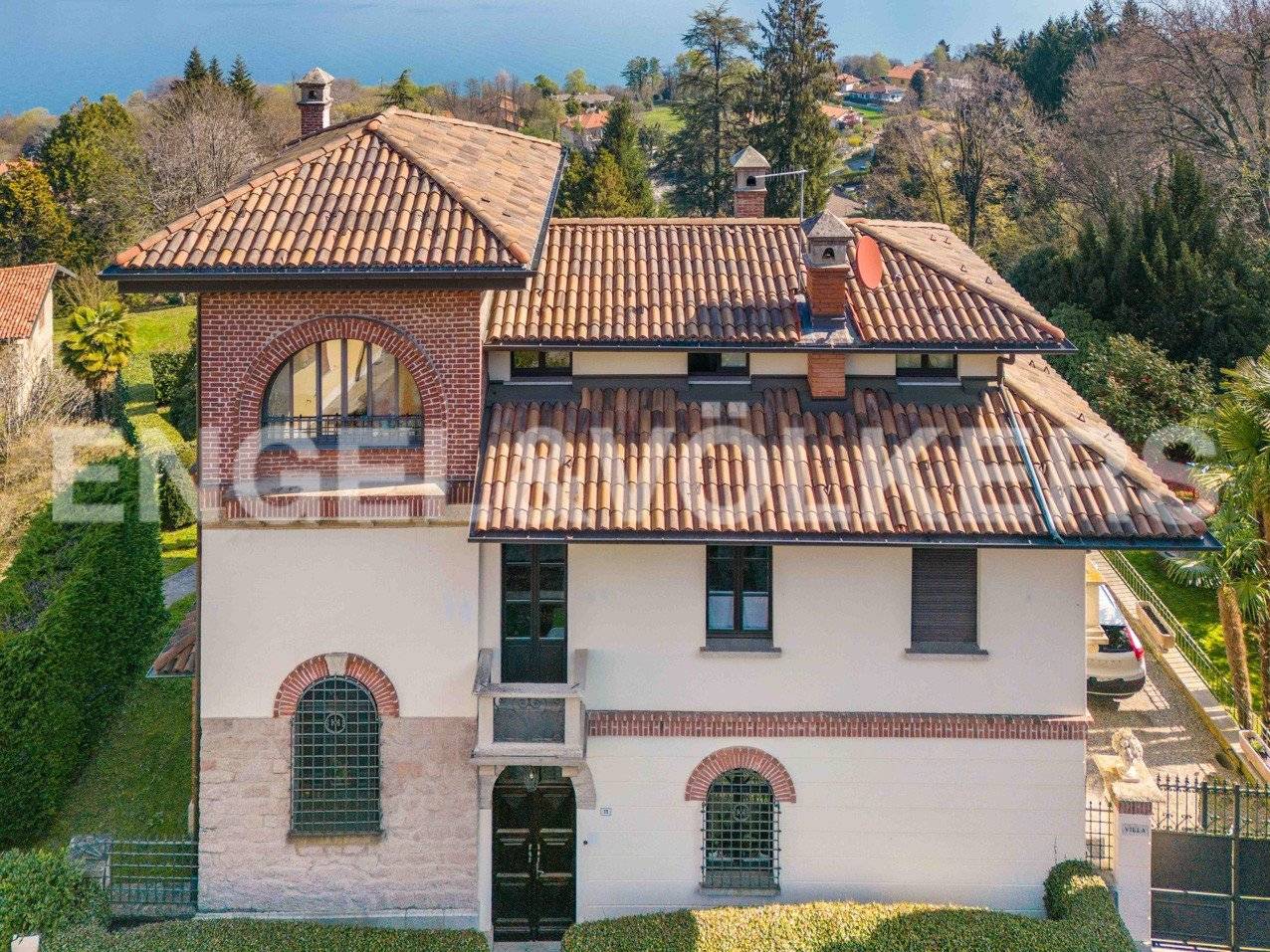 Villa T6 em Stresa, Italy N.º 127195