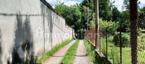 Вилла с 4 спальнями в Безоццо, Италия № 114189 21