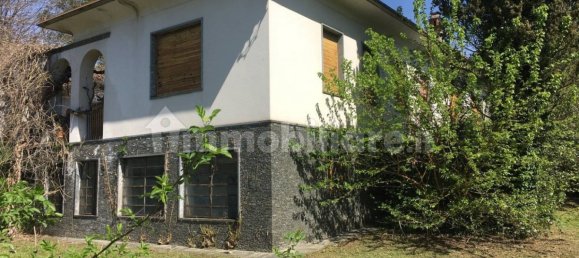 Вилла с 4 спальнями в Безоццо, Италия № 114189 4