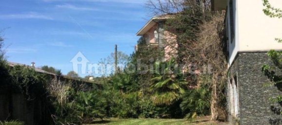 Вилла с 4 спальнями в Безоццо, Италия № 114189 2