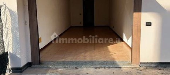2 bedrooms Apartment in Piacenza d'Adige, Italy No. 191970 4