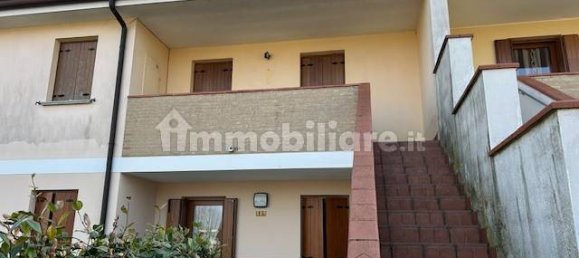2 bedrooms Apartment in Piacenza d'Adige, Italy No. 191970 6
