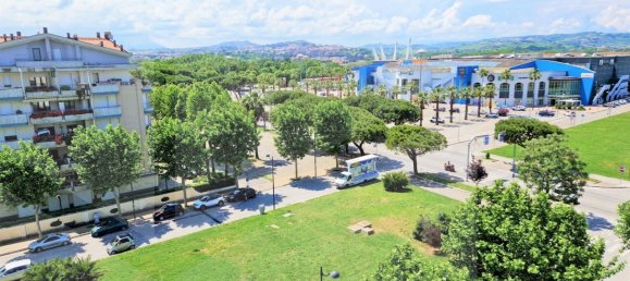 3-salle Penthouse à Montesilvano, Italy No. 17819 23