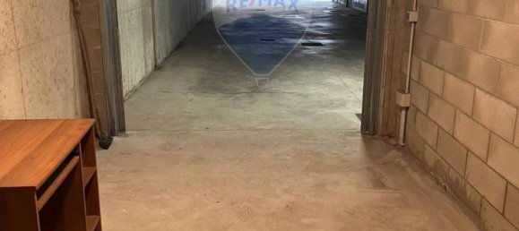 Garaje de 1 habitación en Cassano d'Adda, Italy No. 26503 4