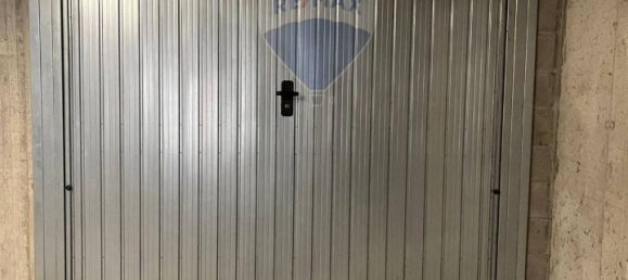 Garaje de 1 habitación en Cassano d'Adda, Italy No. 26503 2