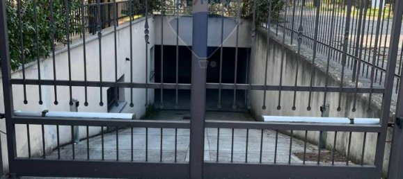 Garaje de 1 habitación en Cassano d'Adda, Italy No. 26503 20