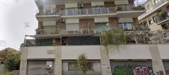 Квартира с 4 спальнями в Рим, Италия № 318840 3