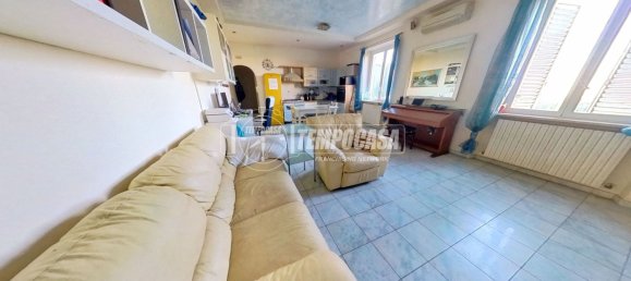 6 rooms Apartment in Monte Urano, Italy No. 275043 11