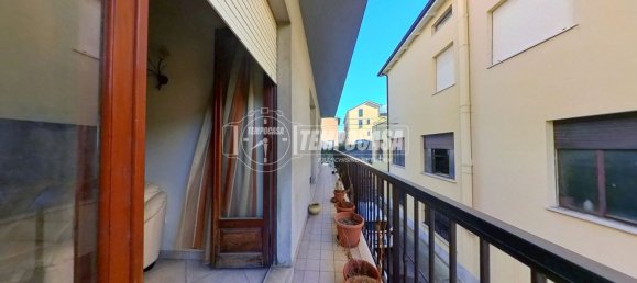 6 rooms Apartment in Monte Urano, Italy No. 275043 8
