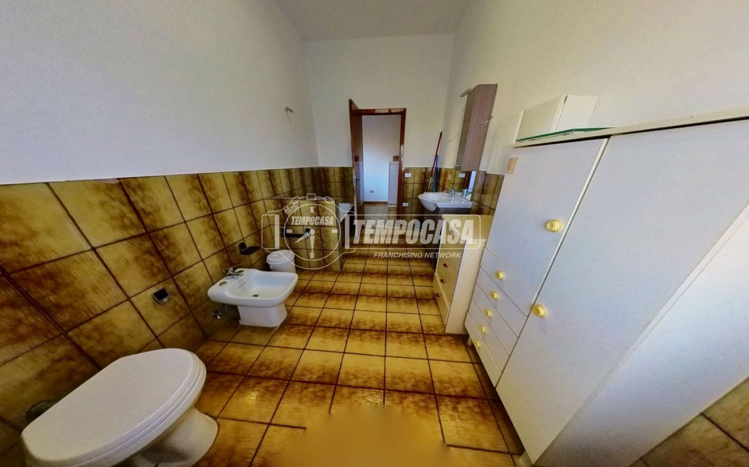 6 rooms Apartment in Monte Urano, Italy No. 275043