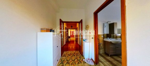 6 rooms Apartment in Monte Urano, Italy No. 275043 17