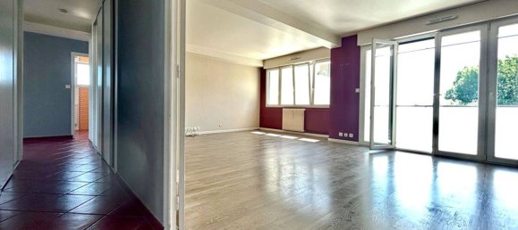 3 bedrooms Apartment in Talant, France No. 358617 2