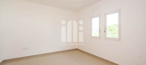 3 chambres Villa à Al Reef, UAE No. 953 7