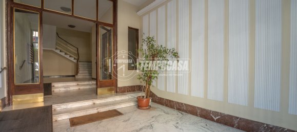 4 rooms Apartment in Rome, Italy No. 298129 16