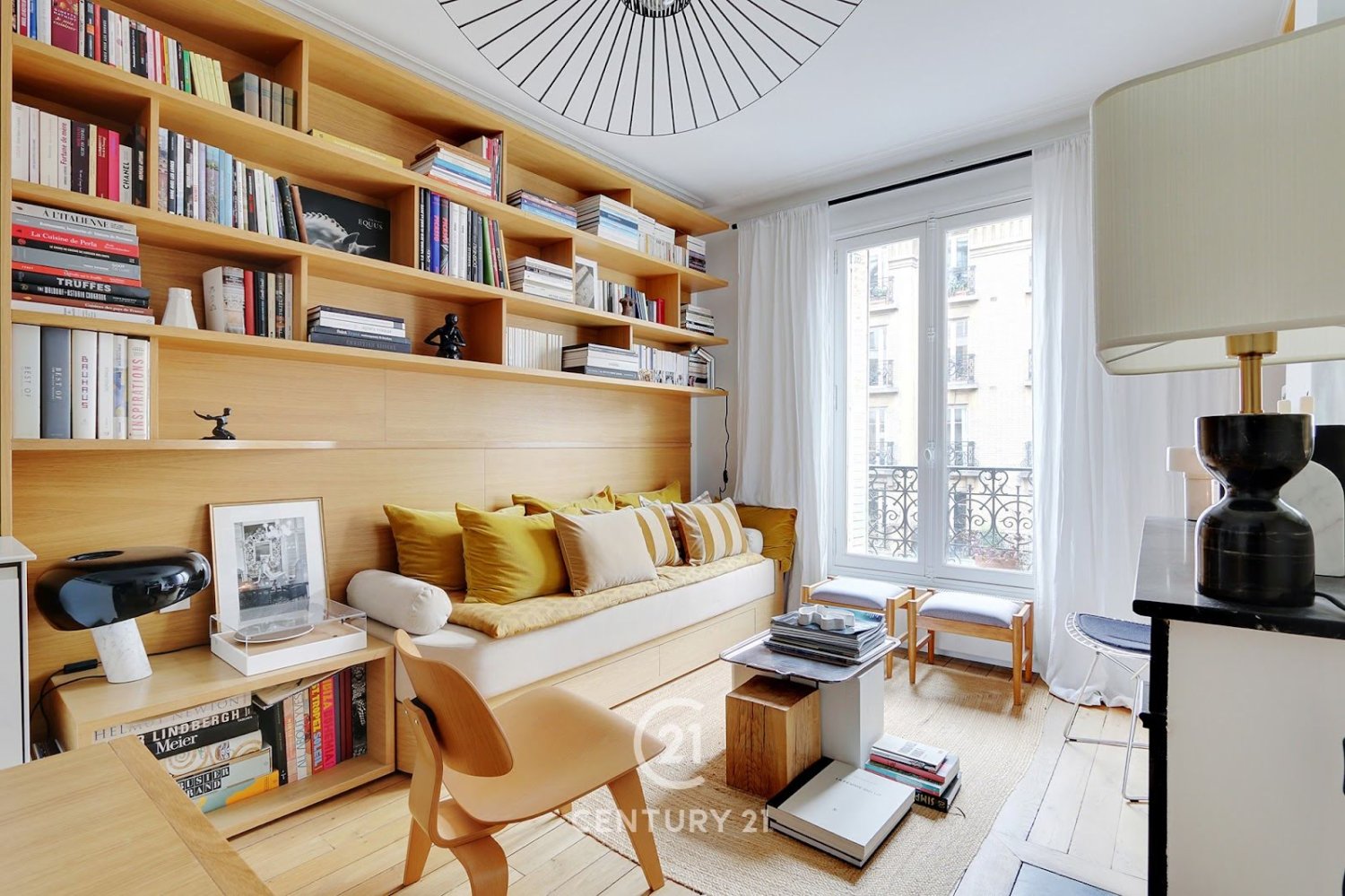 1 bedroom Apartment in Paris, France No. 136847