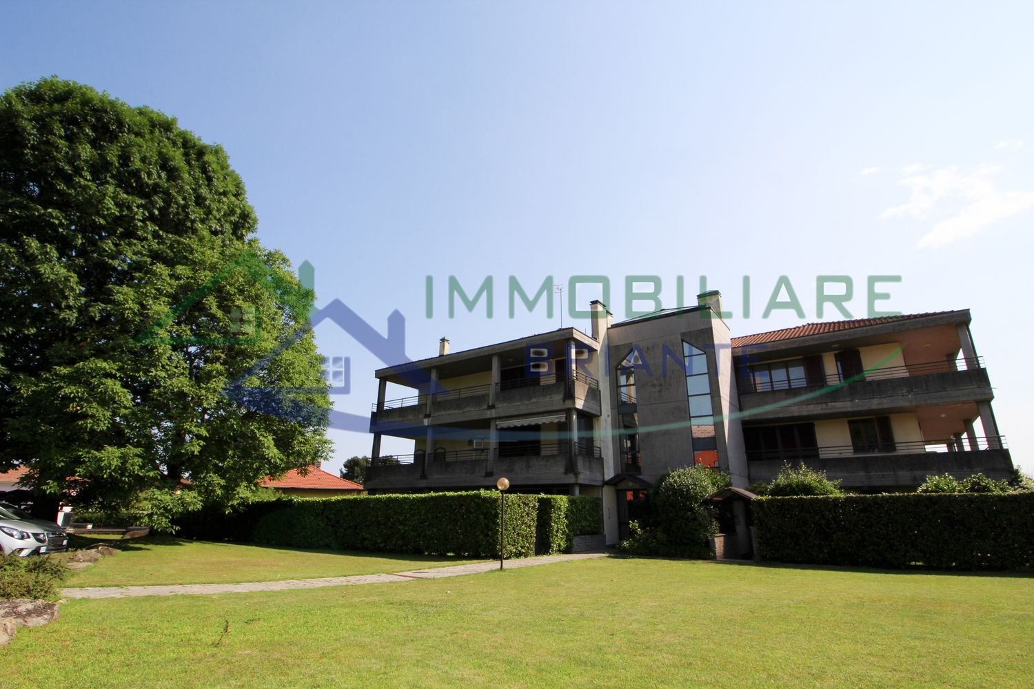 6 rooms Penthouse in Somma Lombardo, Italy No. 129066