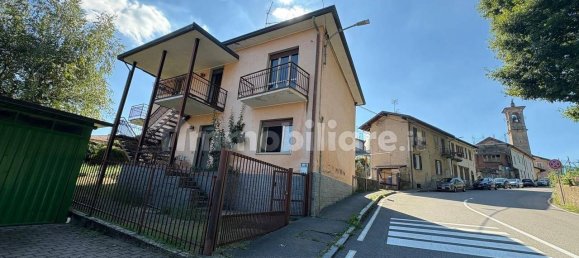 3 Schlafzimmer Villa in Castronno, Italy, Nr. 355775 19