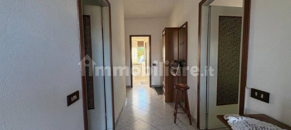 3 Schlafzimmer Villa in Castronno, Italy, Nr. 355775 22