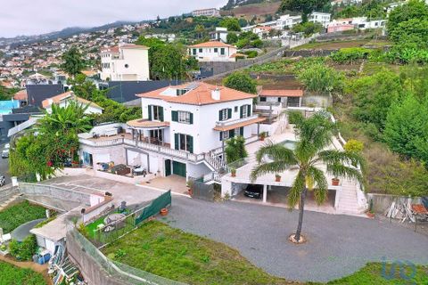 9 bedrooms House in Funchal, Portugal No. 355145