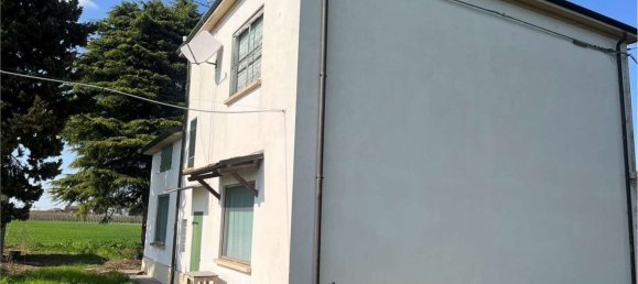 8 rooms Apartment in Masi Torello, Italy No. 290067 9