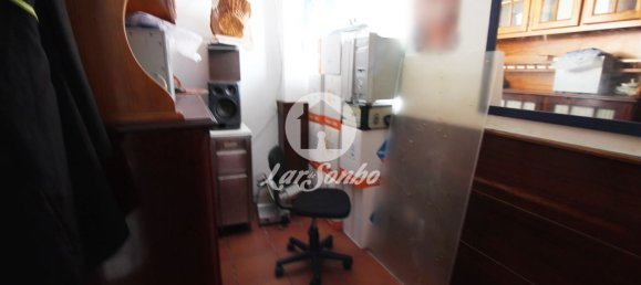 223m² Commercial property in Povoa de Varzim, Portugal No. 52925 9